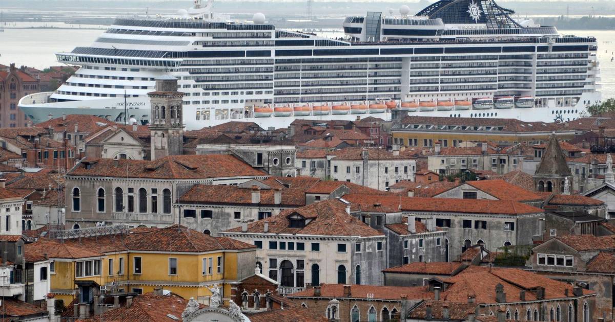 Venezia minaccia il patrimonio mondiale con enormi navi da crociera: ‘Problema più grande per l’Italia’ |  All’estero