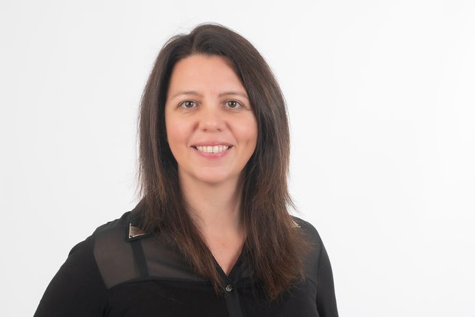 Dana Ketels, experte en langage corporel.
