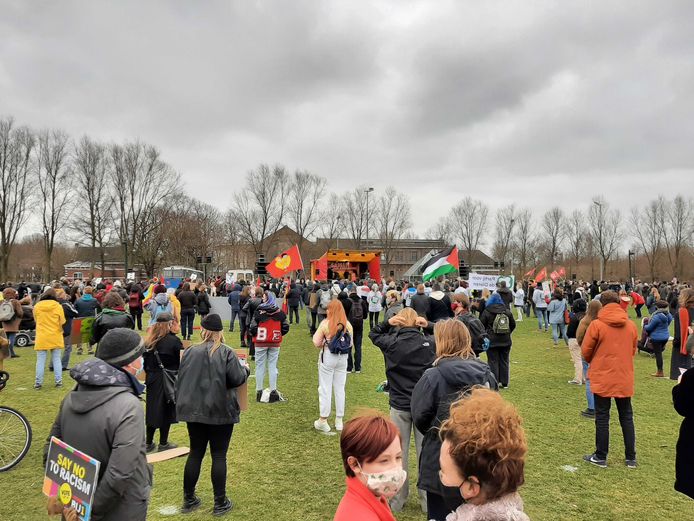 Demonstratie Tegen Racisme En Fascisme In Westerpark Amsterdam Ad Nl