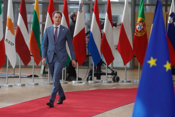 Premier Alexander De Croo op de tweede dag van de Europese top in Brussel.