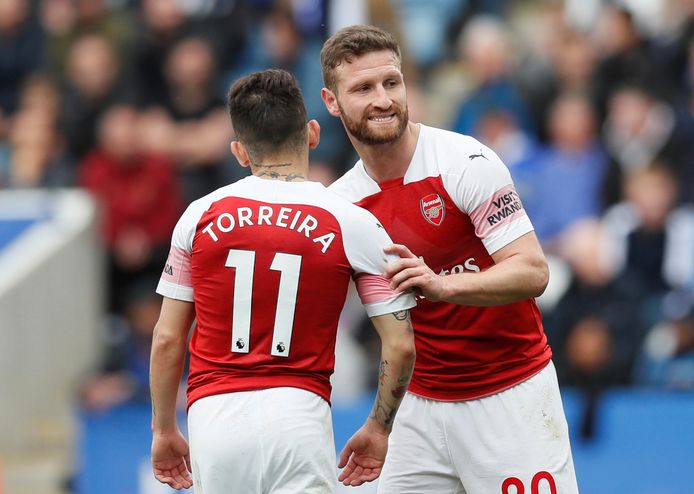 Shkodran Mustafi (rechts).