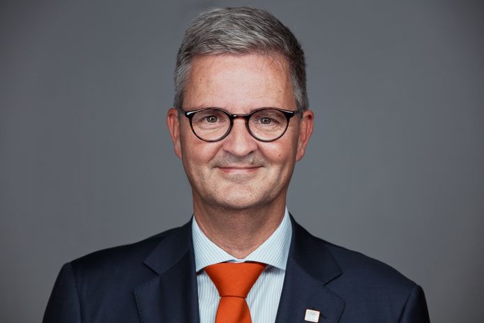 John Bierling is benoemd tot lid van de raad van commissarissen van FC Twente.