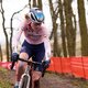 Puck Pieterse wil zich ook op de mountainbike met de elite meten: ‘Ik ga 100 procent voor de Spelen’