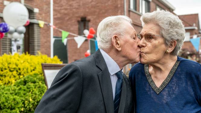 Leon (96) en Clementina (90) trouwden exact 70 jaar geleden: “Nog altijd even verliefd op elkaar” 