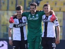 Gianluigi Buffon (44) verlengt contract bij Parma tot 2024: ‘Ik wil alles blijven geven’