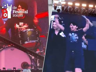 Franse superfan van The Killers mag mee drummen tijdens hun concert op Rock Werchter