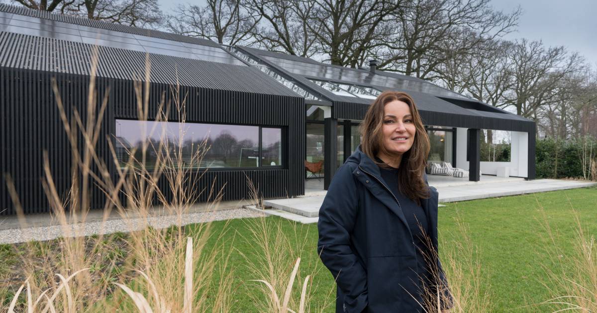 Het houten schuurhuis van Gerrie en Hendrik Jan komt uit Letland: ‘Zie ...