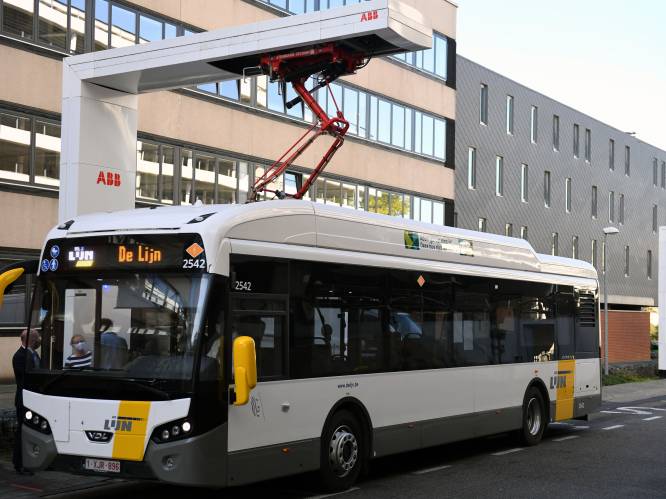 Eerste volledig elektrische bussen van Vlaanderen rijden vanaf nu rond in Leuven