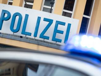 Man rijdt mogelijk bewust in op groepje schoolkinderen in Duitsland: 8-jarig meisje overleden, twee anderen ernstig gewond