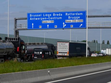 Liège in plaats van Luik? No way! Nieuwe verkeersborden bij Antwerpen moeten weg