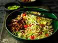 Wat Eten We Vandaag: Knoflooknoedels met pittige tempeh