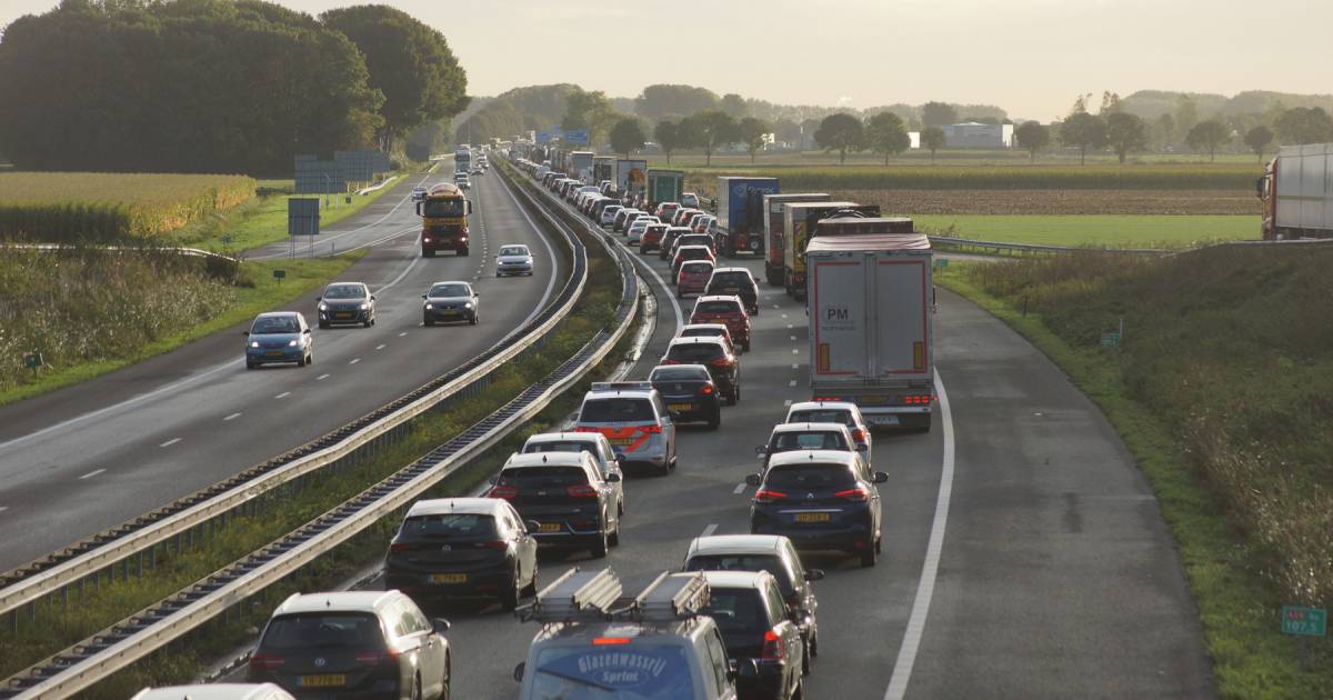 A59 dicht door ongeluk tussen Drunen en Engelen.