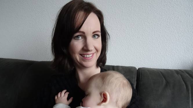 Mariska (31) had een stortbevalling: de baby werd na elf minuten geboren