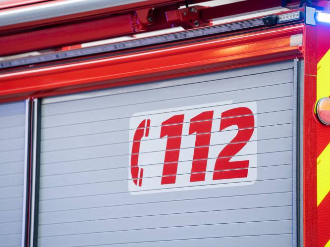 Wijkagent tipt Nederlandse hulpdiensten over zware brand