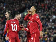 Virgil van Dijk maakt eerste goal voor Liverpool in ruim veertien maanden