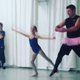 Deze balletdansende papa's veroveren momenteel het internet