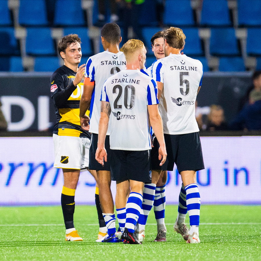 De Rooij deed een kwartiertje mee tegen FC Eindhoven (2-0 nederlaag)