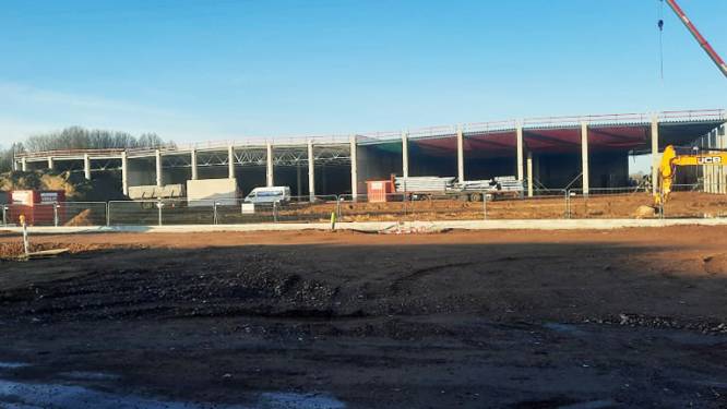 Werken voor bouw nieuw winkelcentrum Ninouter schieten goed op: Ontwikkelaar hoopt in juni te openen