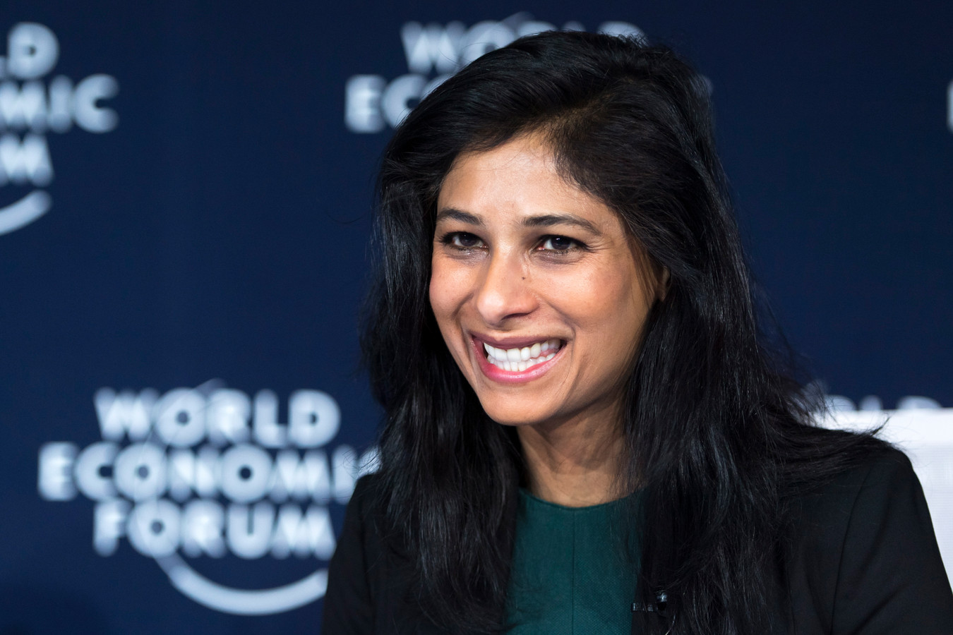 фитнес мотивация цитаты. пометки в книгах. Lift mood. Portrait pose. Parlementaire.