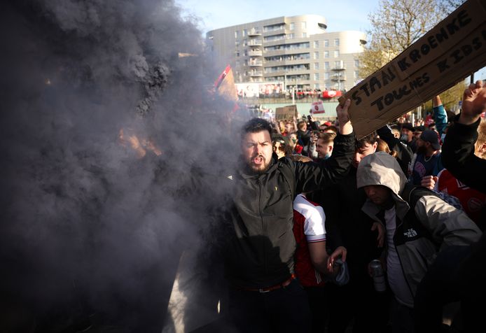 REUTERS
