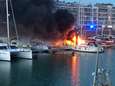 VIDEO. Enorme rookpluim nadat zeiljacht vuur vat in jachthaven Zeebrugge