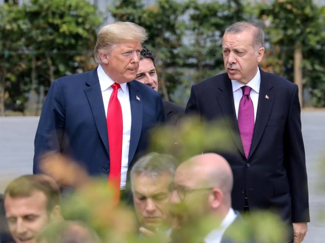 Turkije staat op punt om Noord-Syrië binnen te vallen, VS nemen niet deel en laten Koerden vallen