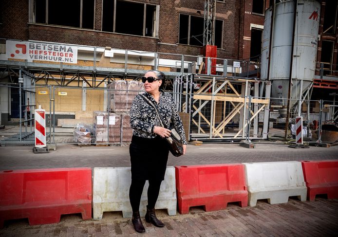 Syra Minetti keert niet terug naar haar winkelpand in Crooswijk: 'Ik ben moegestreden'