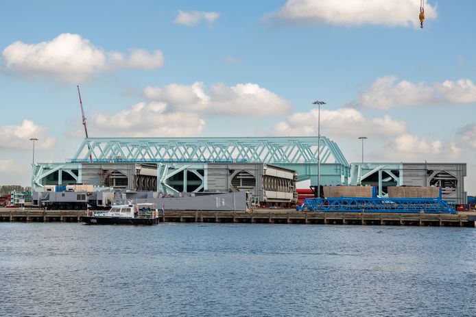 De bruggen in de Autrichehaven bij Westdorpe, waar ze vanochtend op transport gingen.