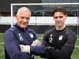 Reservekeeper Jort Borgmans (r) en keeperstrainer Hans Segers azen met FC Eindhoven op play-off-succes