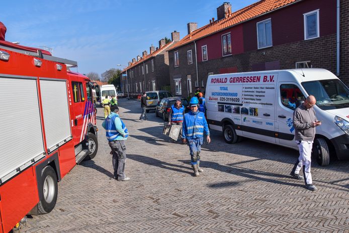 Acht woningen in de Ariënsstraat zijn ontruimd.