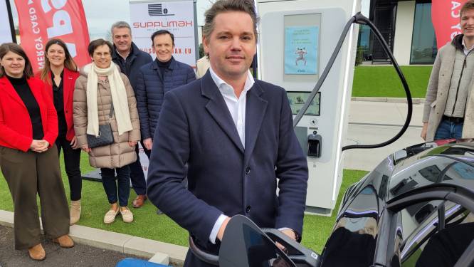 Diepvriesgroentenbedrijf d’Arta neemt ultrasnellader in gebruik: “100 kilometer opladen in drie minuten”