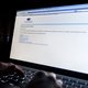 Hacker legt 10 websites plat na zelfdoding van tienermeisje omdat hij zelf ook gepest werd
