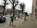 Zeventien vrijwilligers van de moslimgemeenschap maakten de straten in Hoogstraten en enkele deeldorpen proper.