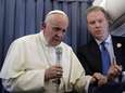 Voormalig diplomaat Vaticaan beschuldigt paus van toedekken misbruik: Franciscus "wil geen woord zeggen" over beschuldigingen
