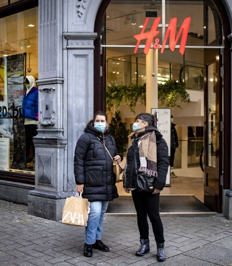 Winkeliers vrezen dat kabinet ‘zinloze’ coronacontrole aan de deur invoert: ‘Onuitvoerbaar’