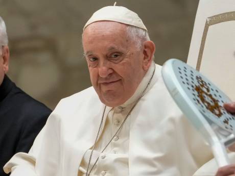 Le pape déchaîne Twitter en appelant à pratiquer "les jaculatoires"