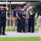 Man doodgeschoten die basisschool in Alabama wilde binnendringen