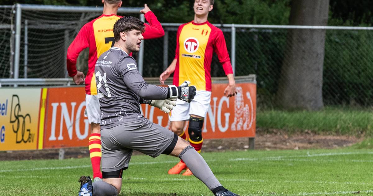 Districtsbeker: Overwetering wint derby, WSV te sterk voor AZC, Creil-Bant verplettert buren