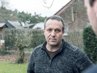 “Dit is een brug te ver”: jagerij woedend op Jan Loos van ‘Welkom Wolf’ nadat hij jager aan schandpaal nagelt