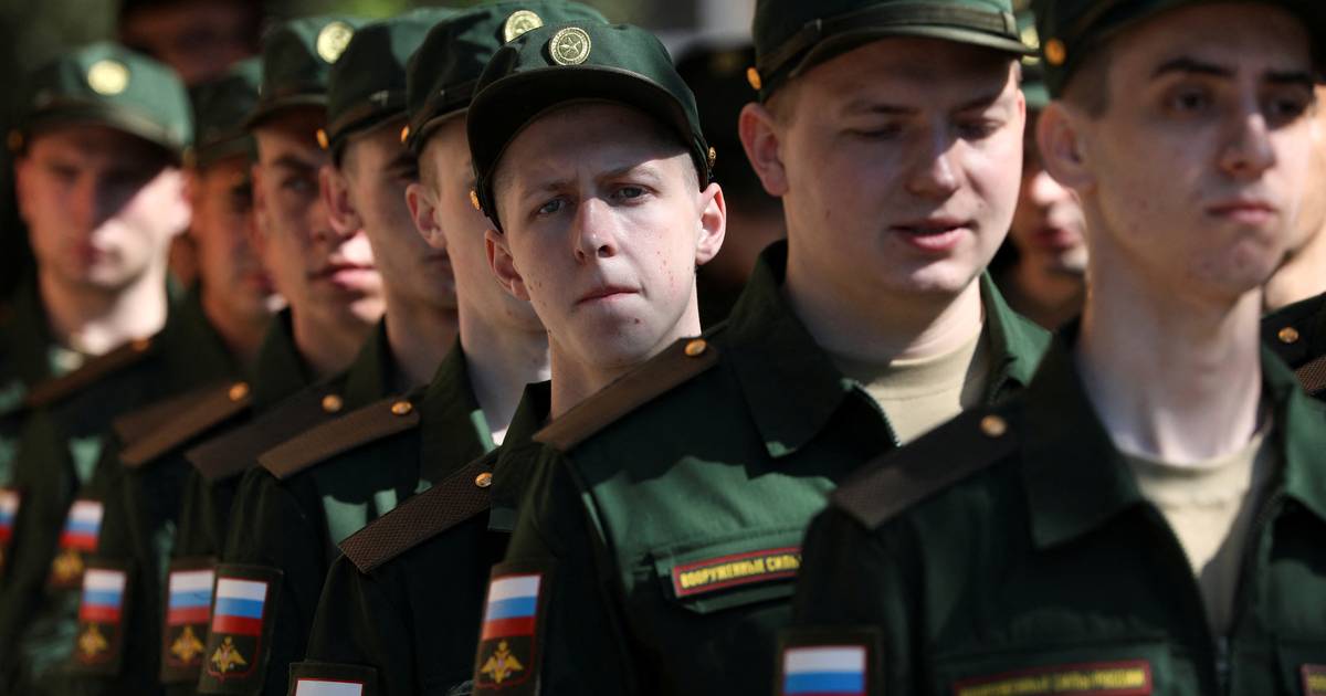 Российская армия в этом году уже набрала почти 120 тысяч солдат  Украина и Россия война