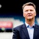 Van Gaal, zoals altijd, pijnlijk eerlijk tijdens de presentatie van het boek 'De hand van Louis van Gaal'