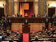 Puigdemont roept Catalaanse onafhankelijkheid nog niet uit en wil dialoog met Madrid