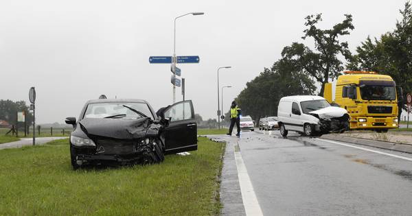 Automobilist gewond bij ongeluk in Kamperveen | Kampen - De Stentor