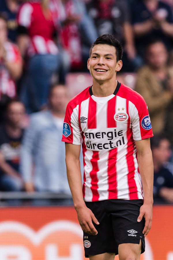 PSV gaat oefenduel afwerken met vorige club Hirving Lozano | Foto | ed.nl