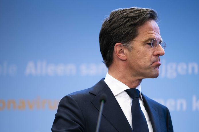Demissionair premier Mark Rutte geeft een toelichting op de coronamaatregelen in Nederland.