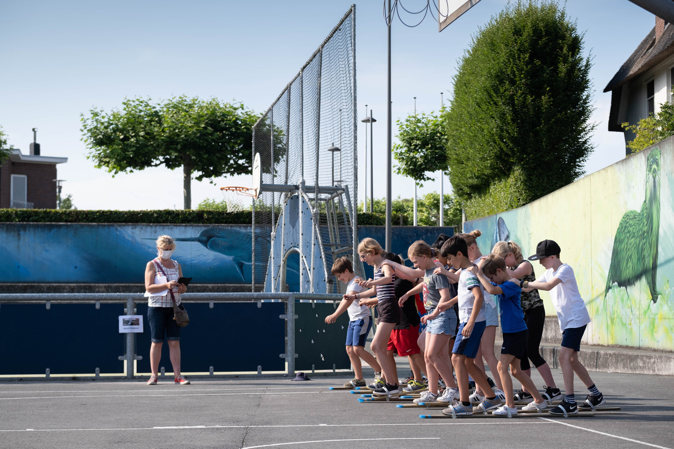 Leerlingen OLVP organiseren eigen versie van ‘De Container Cup’ Foto