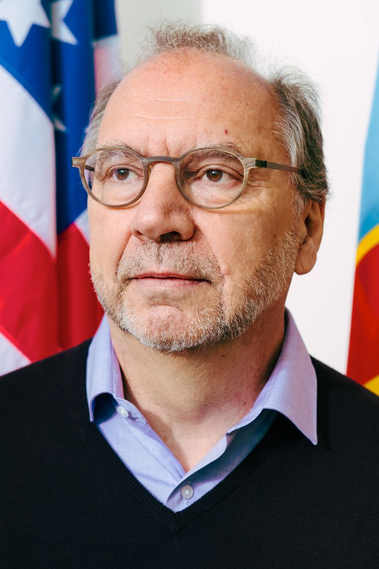Peter Piot (70): ‘Verplicht pensioen is een verkwisting van talent.’ Beeld Damon De Backer