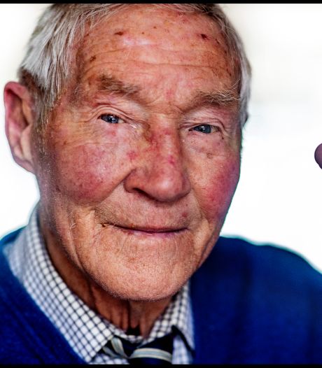 Elfstedentocht-legende Reinier Paping op 90-jarige leeftijd overleden