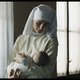Nonnen en tienermoeders: Maternal is een genuanceerde film over moederschap