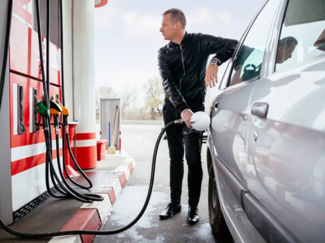 Benzineprijzen stijgen naar hoogste niveau in bijna vijf maanden